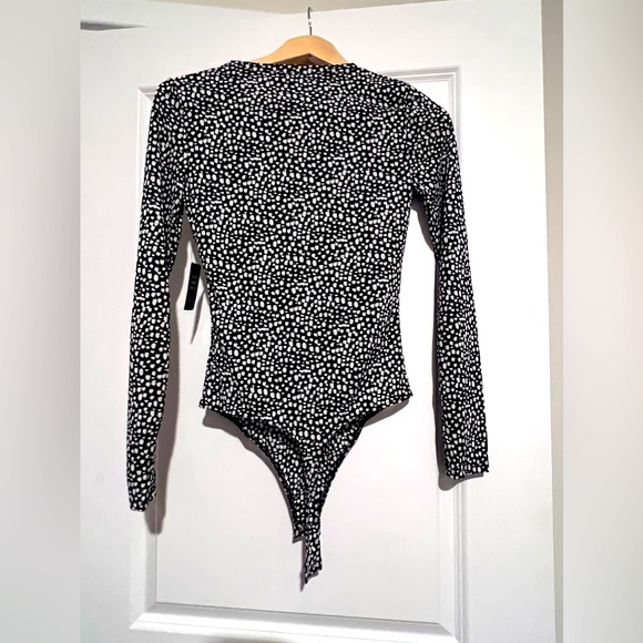 Express bodysuit with tags - Picture 3 of 3